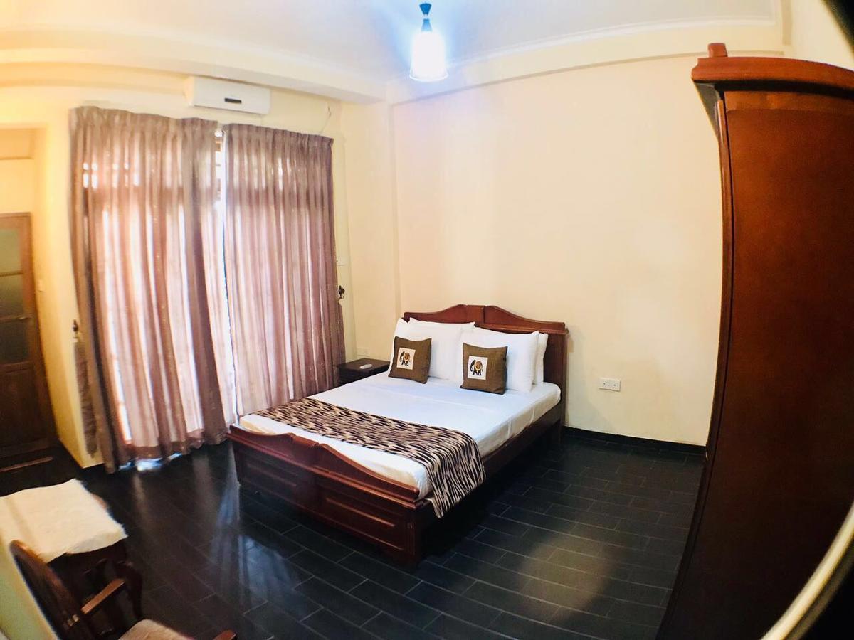 Villa Familia Канди Экстерьер фото